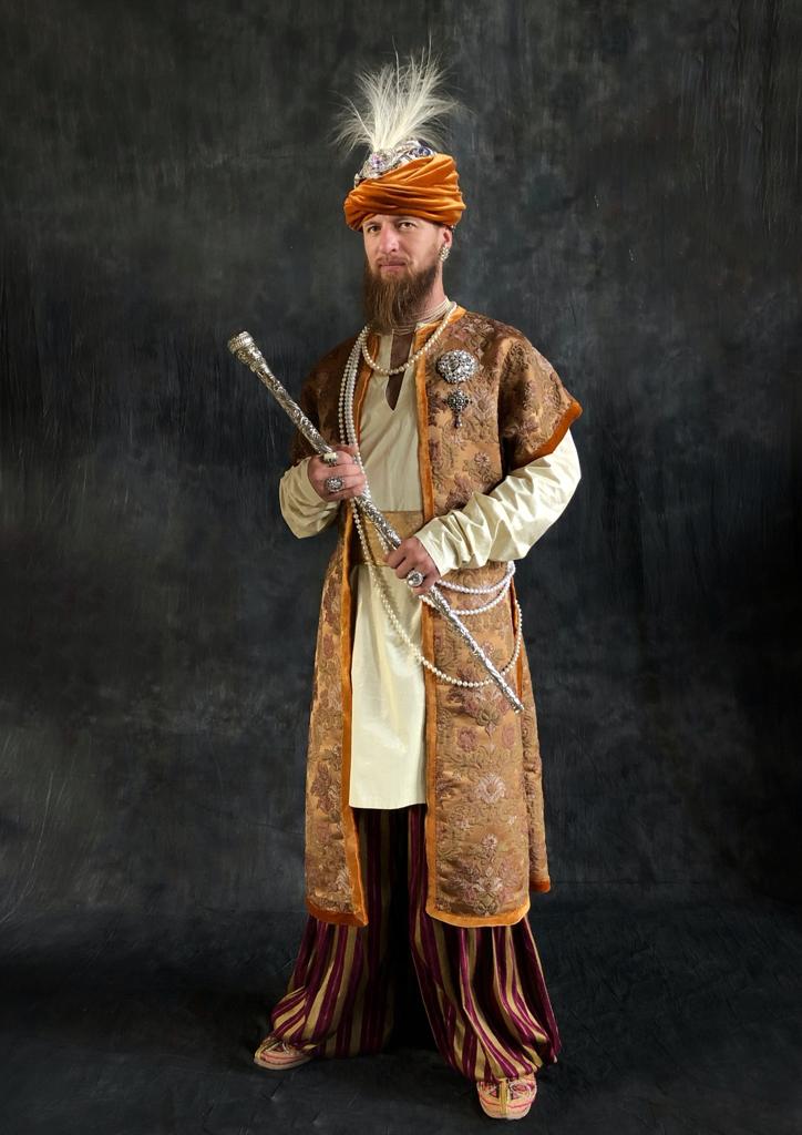 Костюм султана с жемчугом